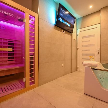 Luxury Apartment With Garden Jacuzzi And Wellness 트로기르 외부 사진