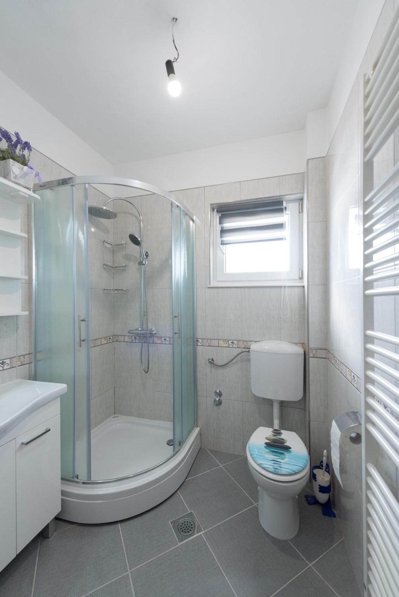 Luxury Apartment With Garden Jacuzzi And Wellness 트로기르 외부 사진