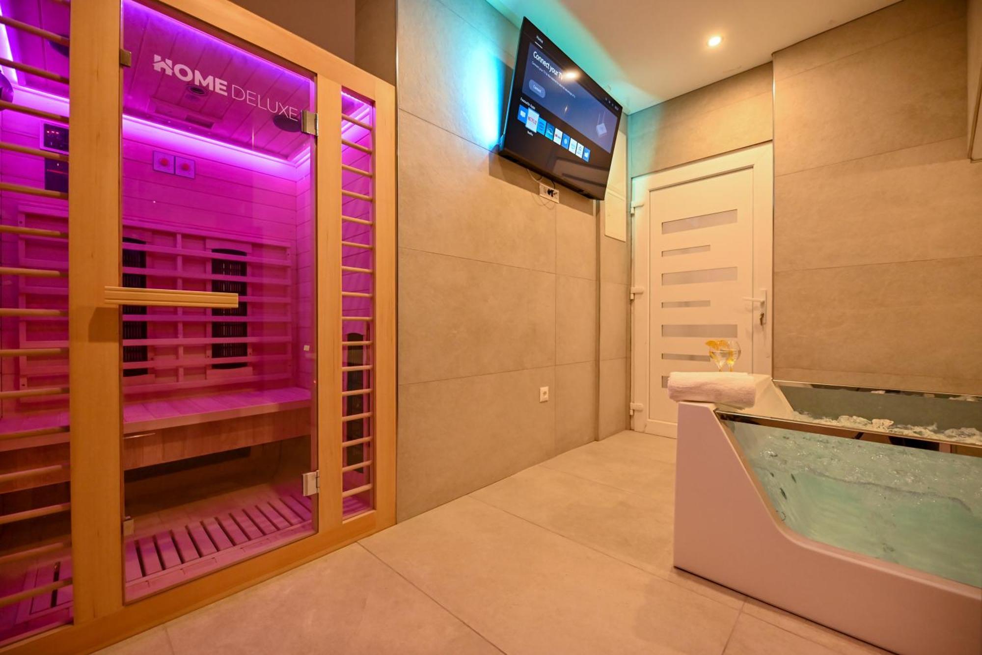 Luxury Apartment With Garden Jacuzzi And Wellness 트로기르 외부 사진